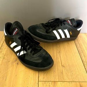adidas Samba Classic Black/Gum Indoor Soccer Shoes (034563) Size: 10.5 Mens